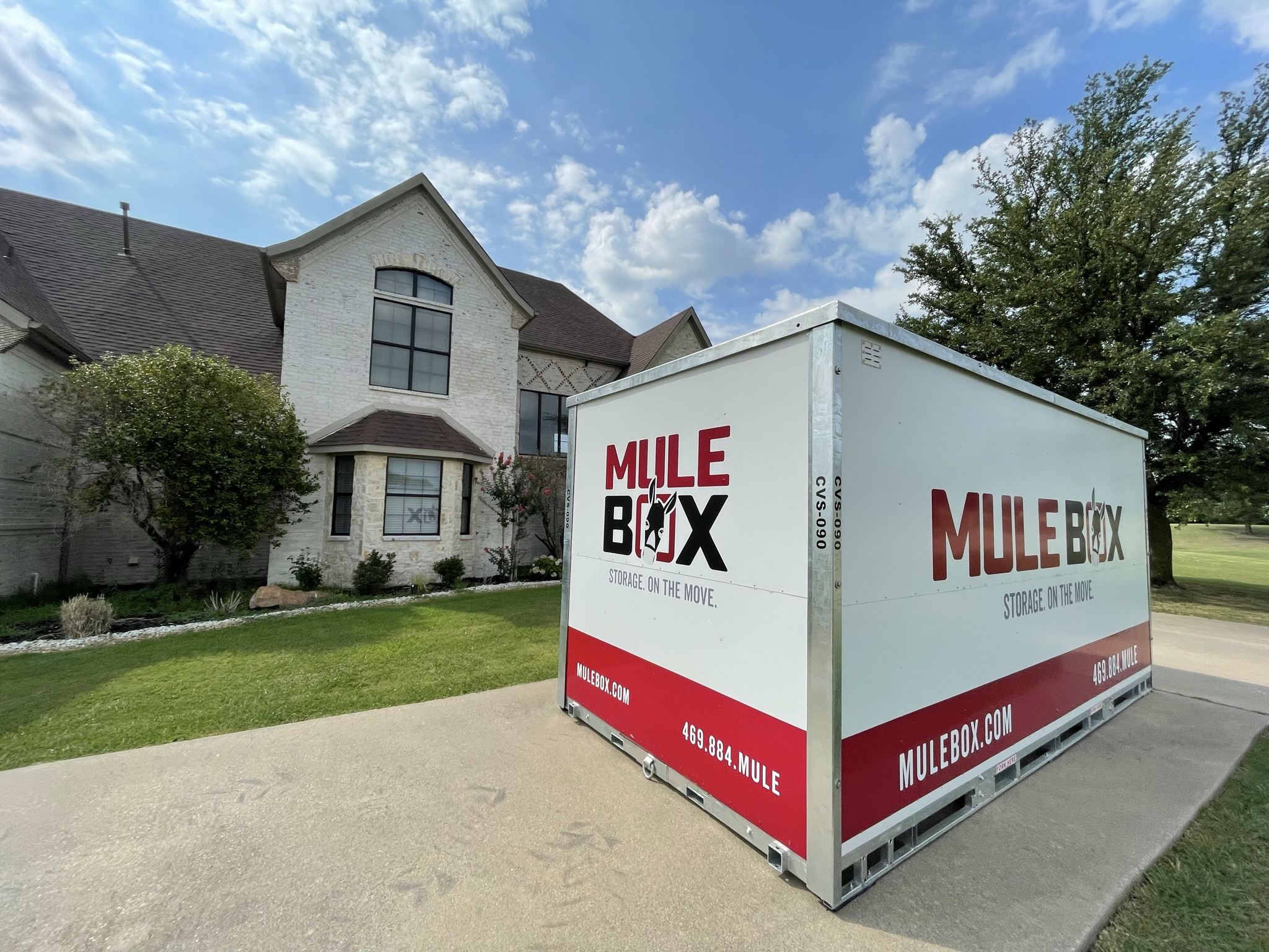 Why Using a Mule Box When You Renovate Your House Makes More Sense vs. Self-Storageimage